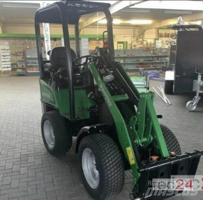 Manitou MLA 1-25 Traktorit