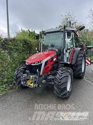 Massey Ferguson 3AL105 Traktorit