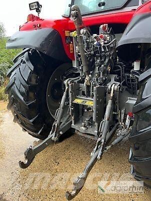 Massey Ferguson 6S155 Traktorit