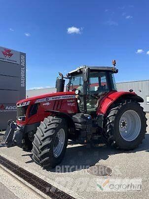 Massey Ferguson 7720S Traktorit