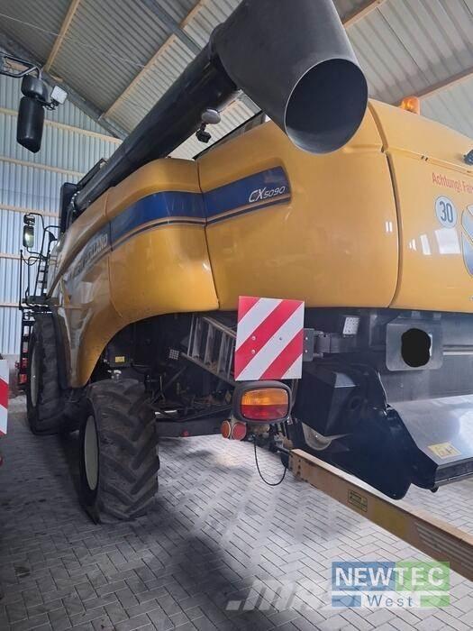 New Holland CX 5090 Leikkuupuimurit