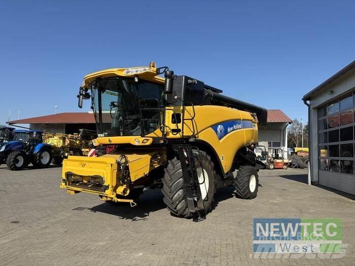 New Holland CX 8060 Leikkuupuimurit