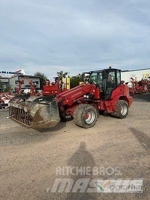Schäffer 9630T Pyöräkuormaajat