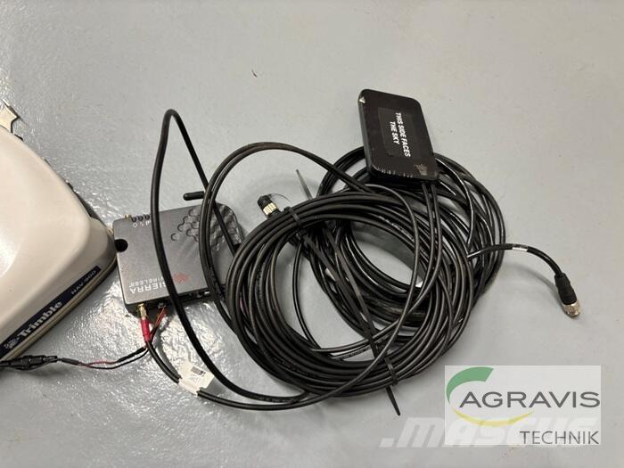 Trimble GFX-750 Muut karjatalouskoneet ja lisävarusteet