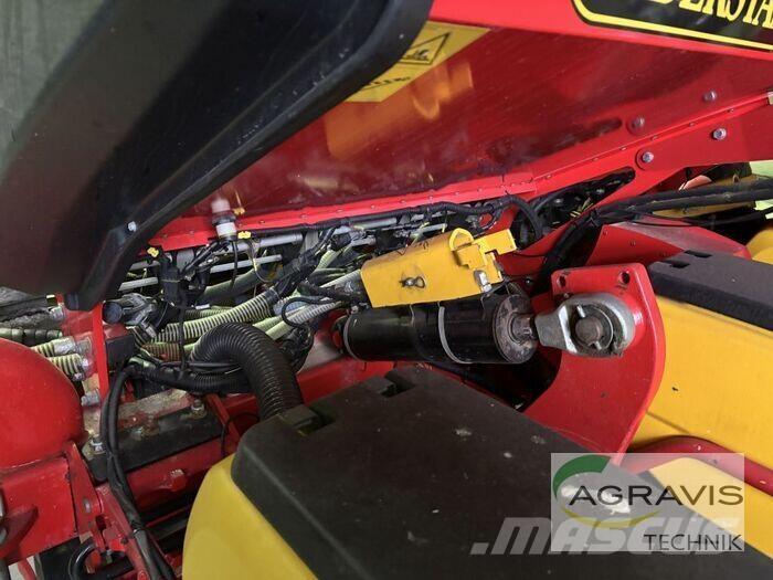 Väderstad TEMPO TPF 8 Kylvökoneet