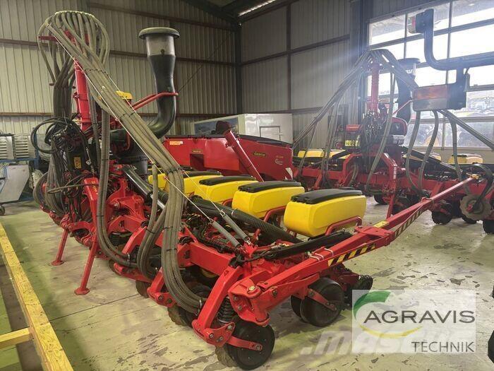 Väderstad TEMPO TPV 8 Kylvökoneet