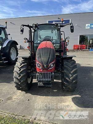 Valtra A105MH4 Traktorit