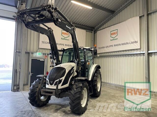 Valtra A114 H Traktorit