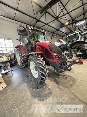 Valtra A95H2 Traktorit