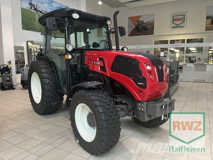 Valtra F105S 2D3 Traktorit