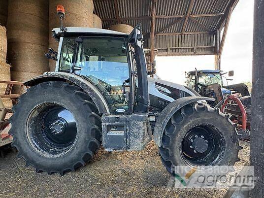Valtra G125E ACTIVE Traktorit