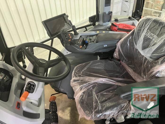 Valtra G125EV Traktorit