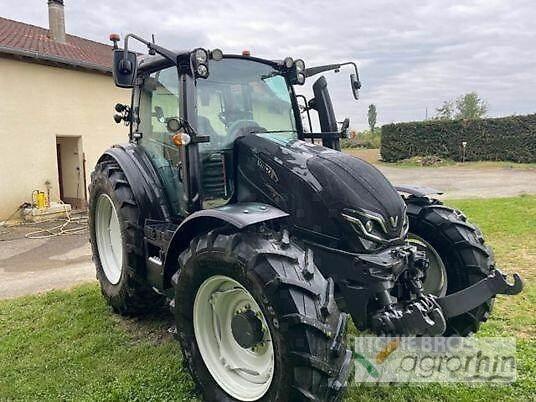 Valtra G125V Traktorit