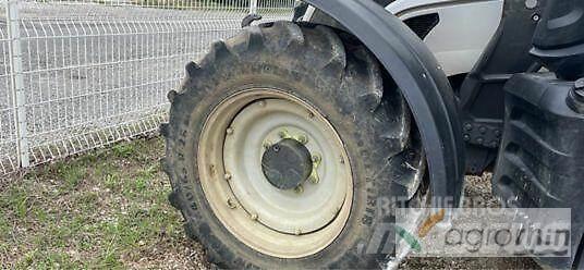 Valtra N135D Traktorit