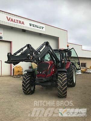 Valtra N154D Traktorit