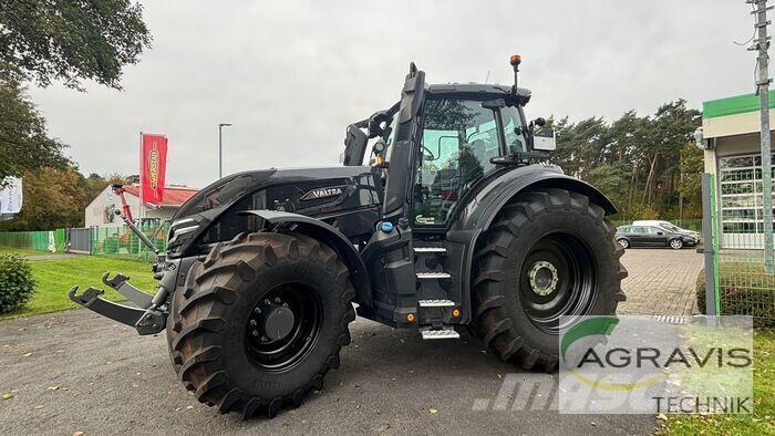 Valtra Q 285 1A9 Traktorit
