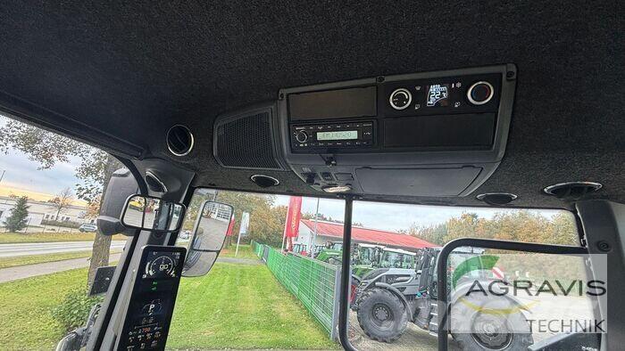Valtra Q 285 1A9 Traktorit