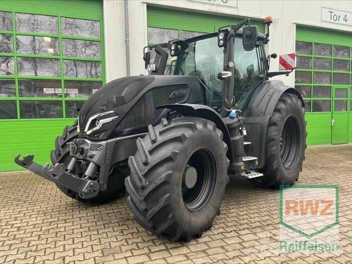 Valtra Q305 Traktorit