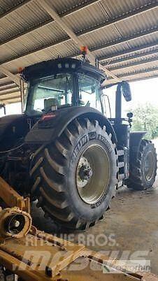 Valtra S354 Traktorit