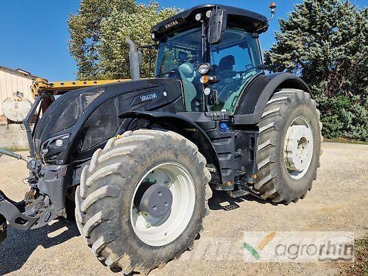 Valtra S394 Traktorit