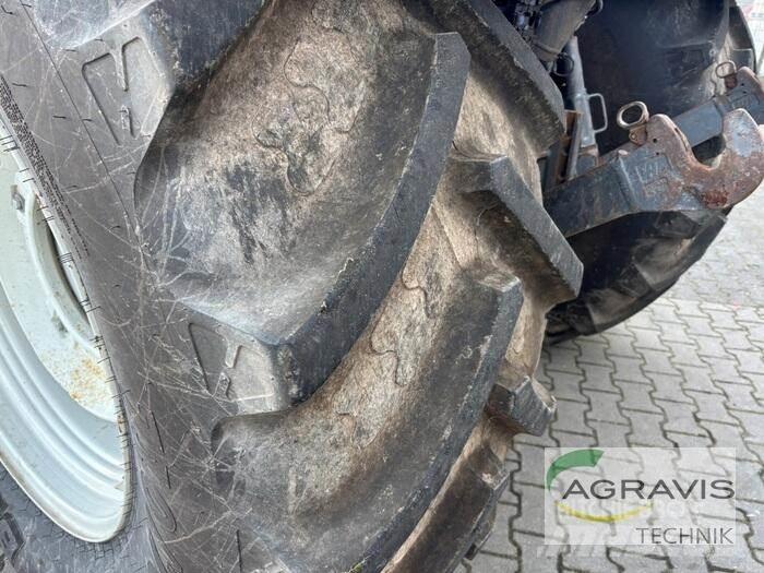 Valtra T 214 D Traktorit