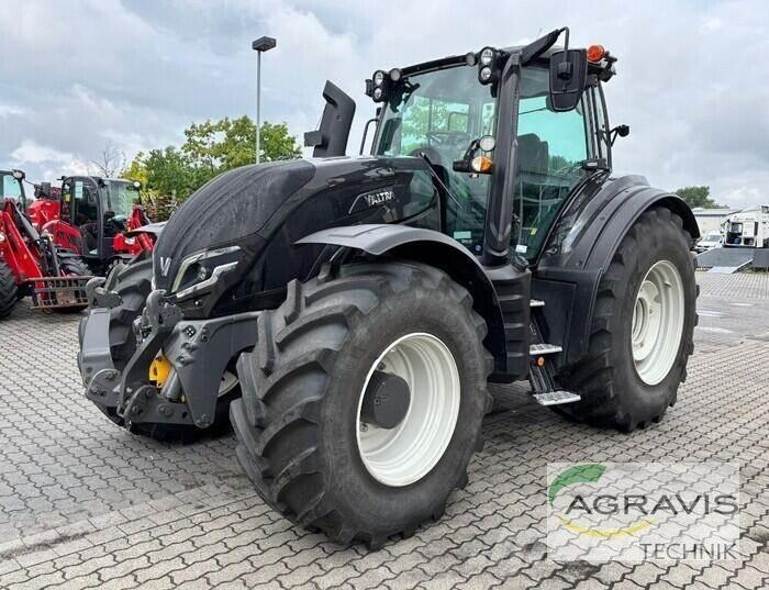 Valtra T 235 D Traktorit