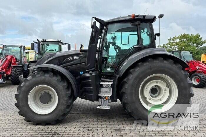 Valtra T 235 D Traktorit