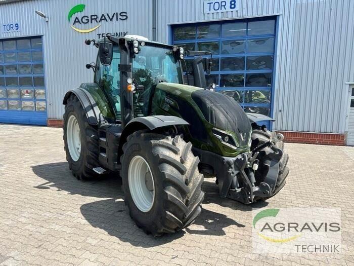 Valtra T 235 D 2A1 Traktorit