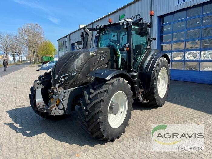 Valtra T 254 V Traktorit