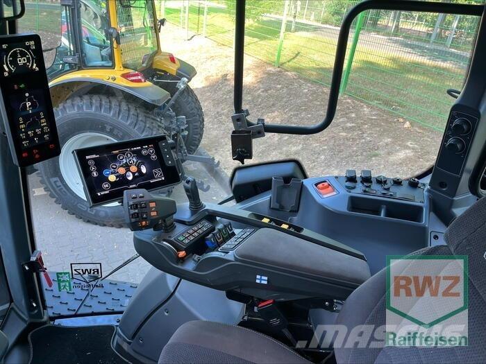 Valtra T255Versu Traktorit