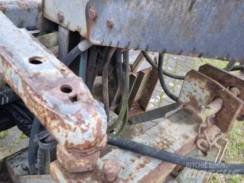  Bagger Pyöräkaivukoneet