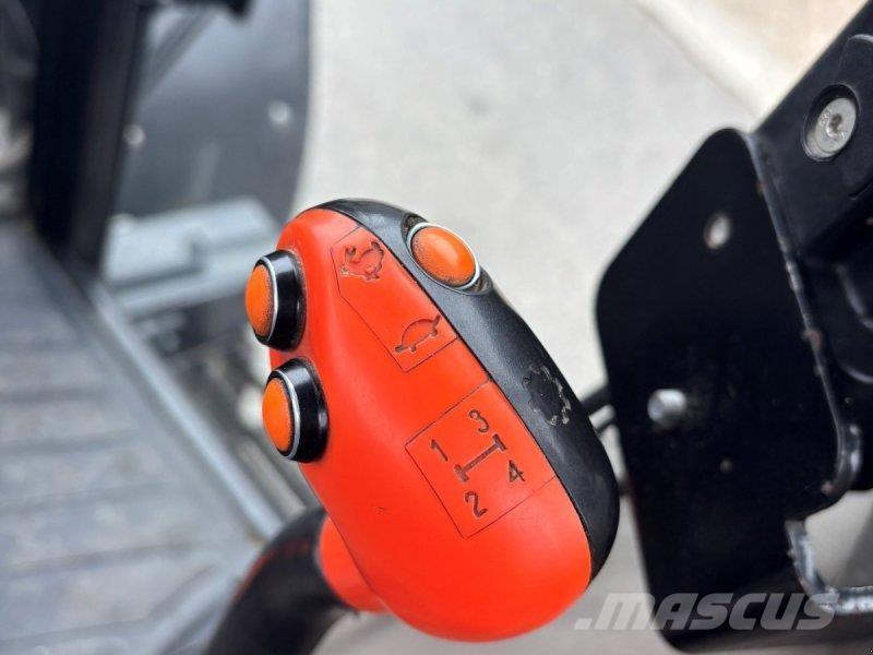 Case IH JXU 95 Traktorit