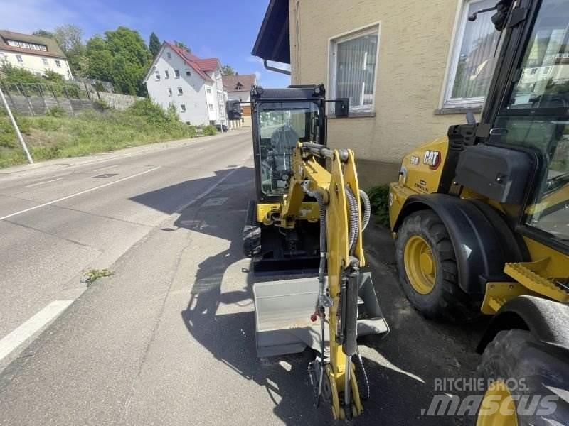 CAT 302CR-05A Minikaivukoneet < 7t