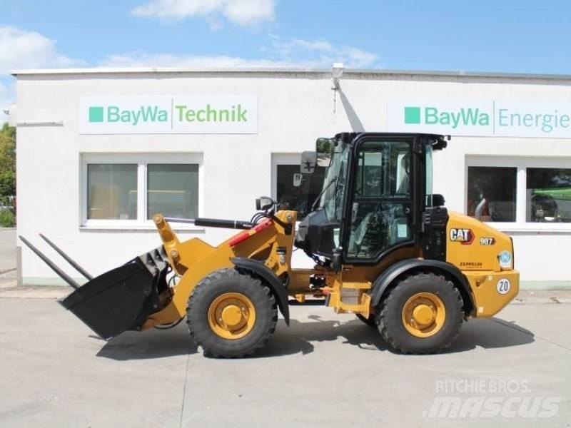 CAT 907 Pyöräkuormaajat
