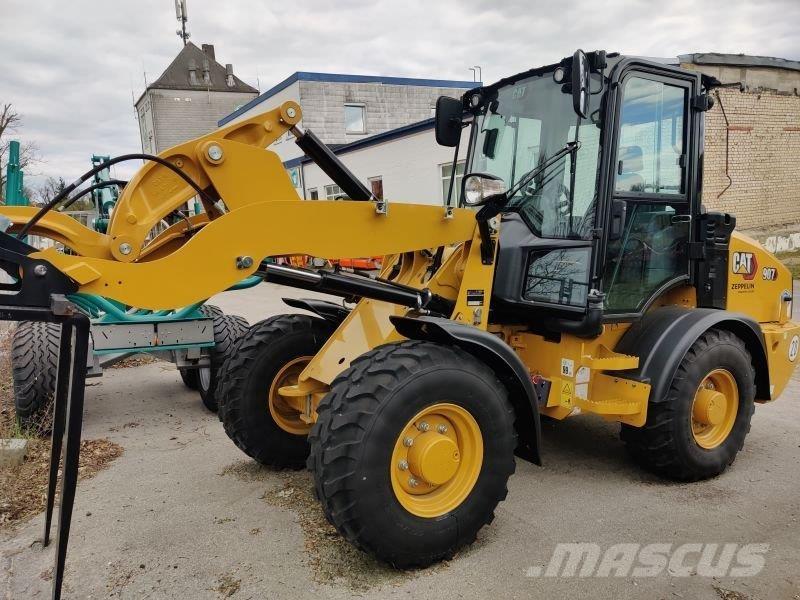 CAT 907 Pyöräkuormaajat