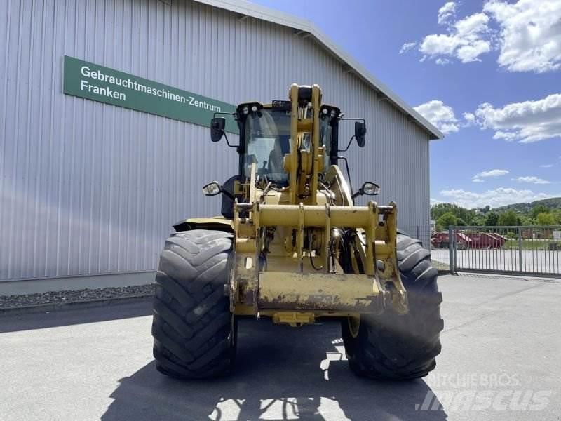 CAT 938M Pyöräkuormaajat