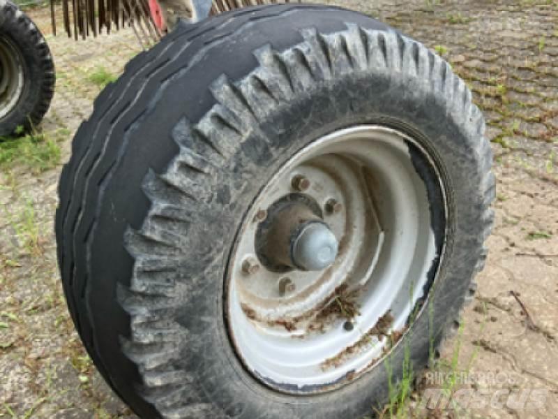 Fella TS 10055 Karhottimet