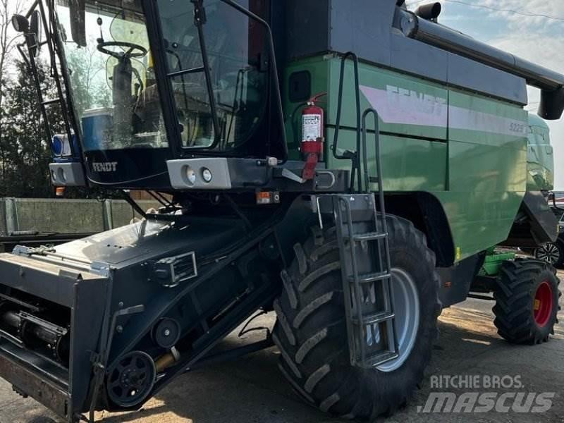 Fendt 5225 E Leikkuupuimurit