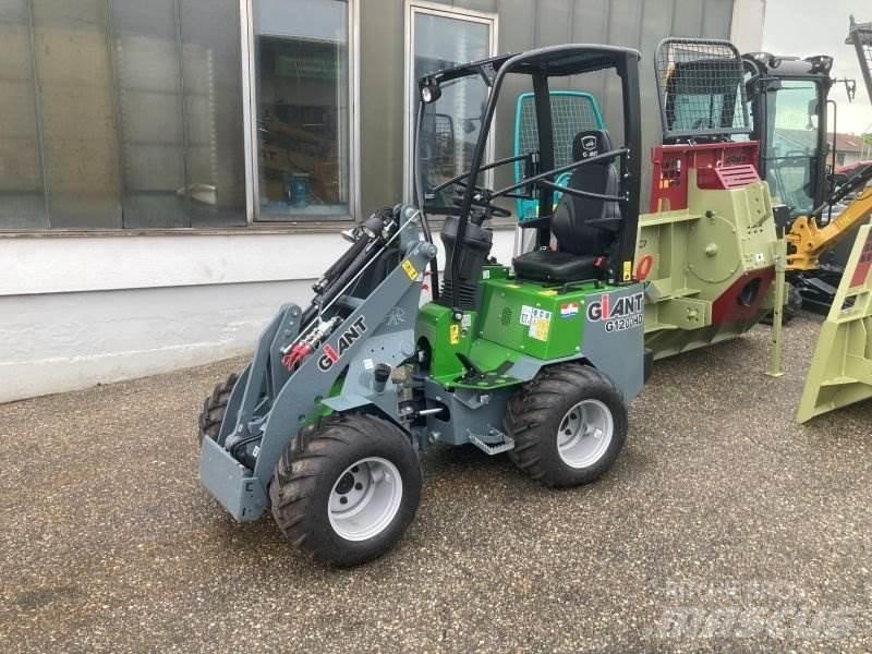 GiANT G1200 Liukuohjatut kuormaajat