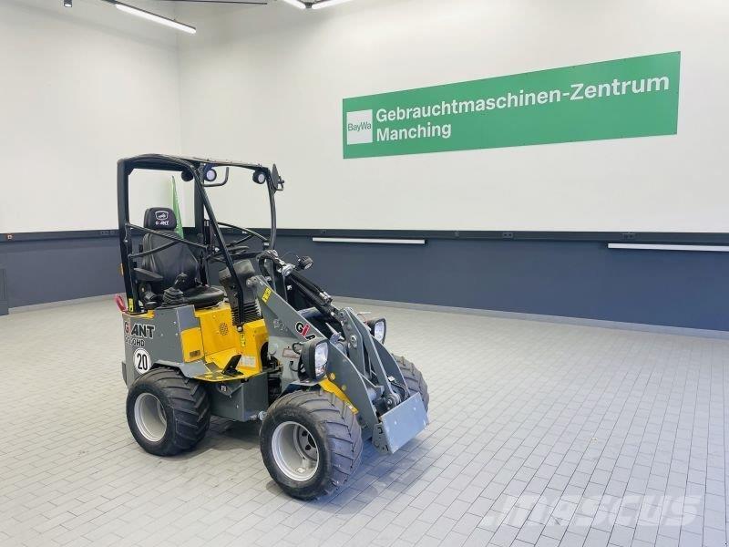 GiANT G1200 HD Liukuohjatut kuormaajat