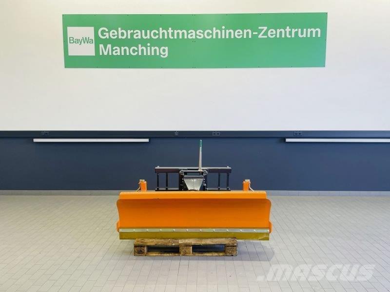 GiANT SK 180 Etukuormaimen varusteet