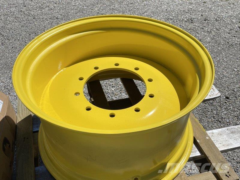 Grasdorf W15x28 Renkaat ja vanteet