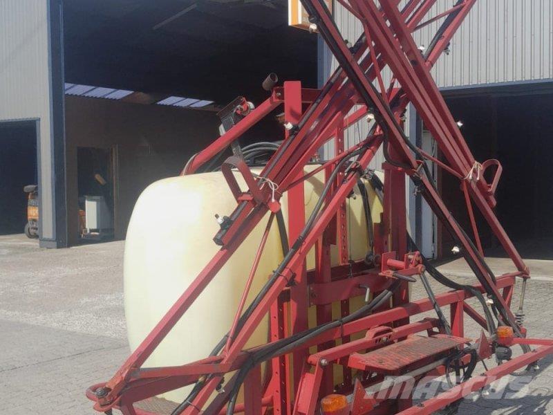 Hardi NK 800 Kuivalannan levittimet