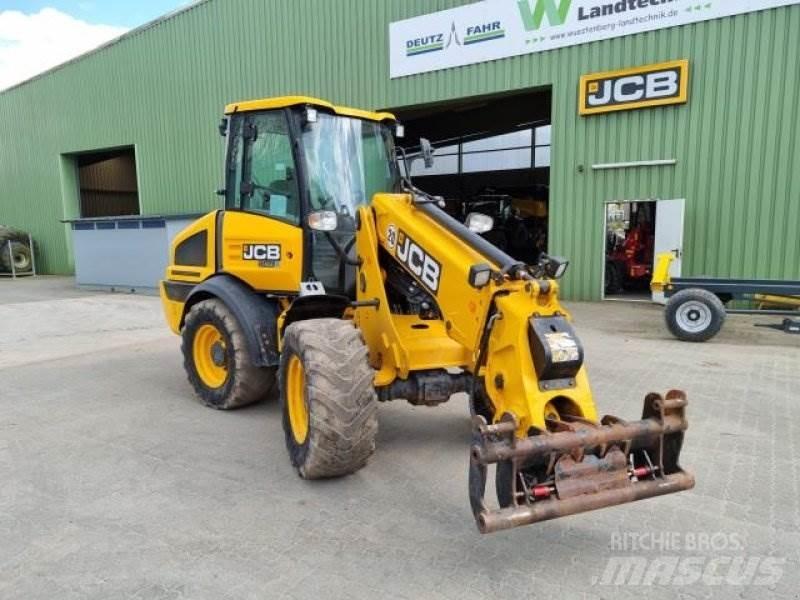 JCB TM 220 Pyöräkuormaajat