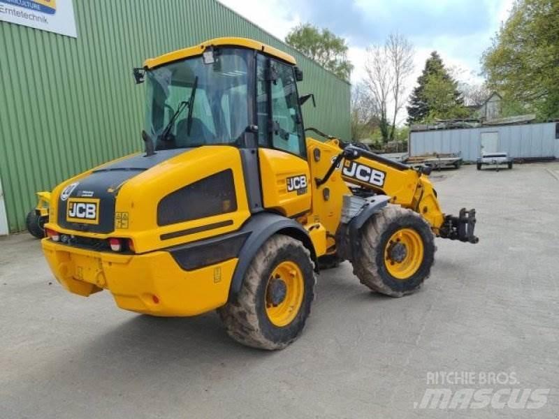 JCB TM 220 Pyöräkuormaajat