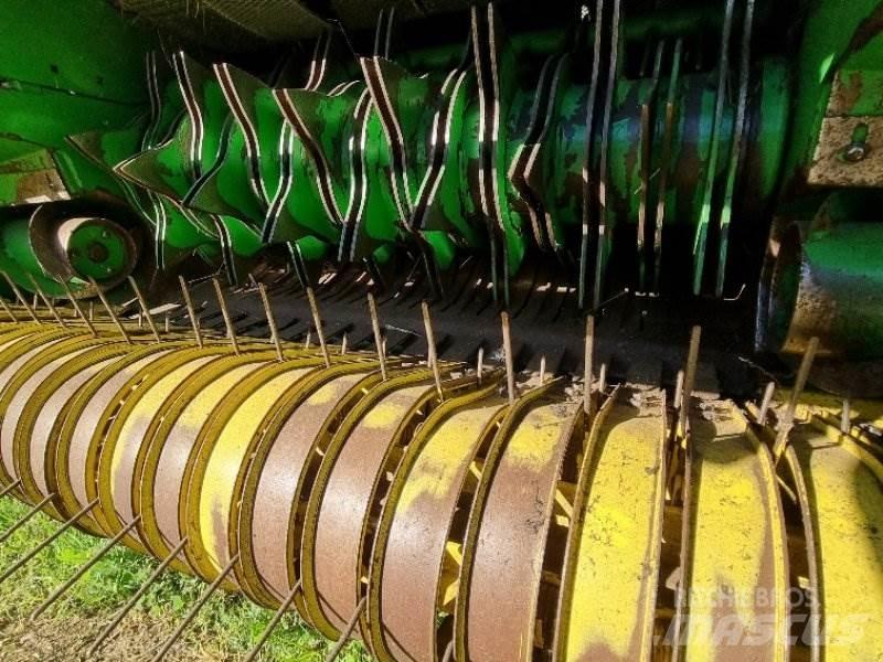 John Deere 592 Pyöröpaalaimet