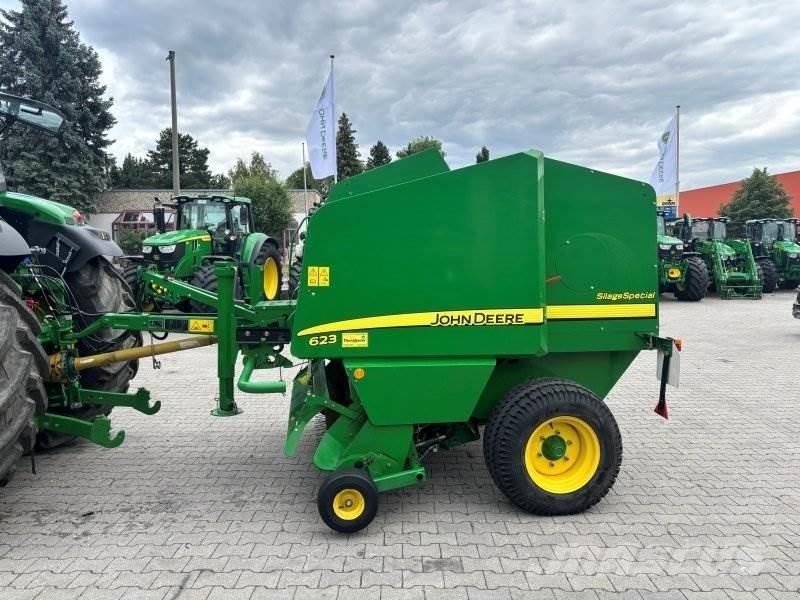 John Deere 623 Pyöröpaalaimet