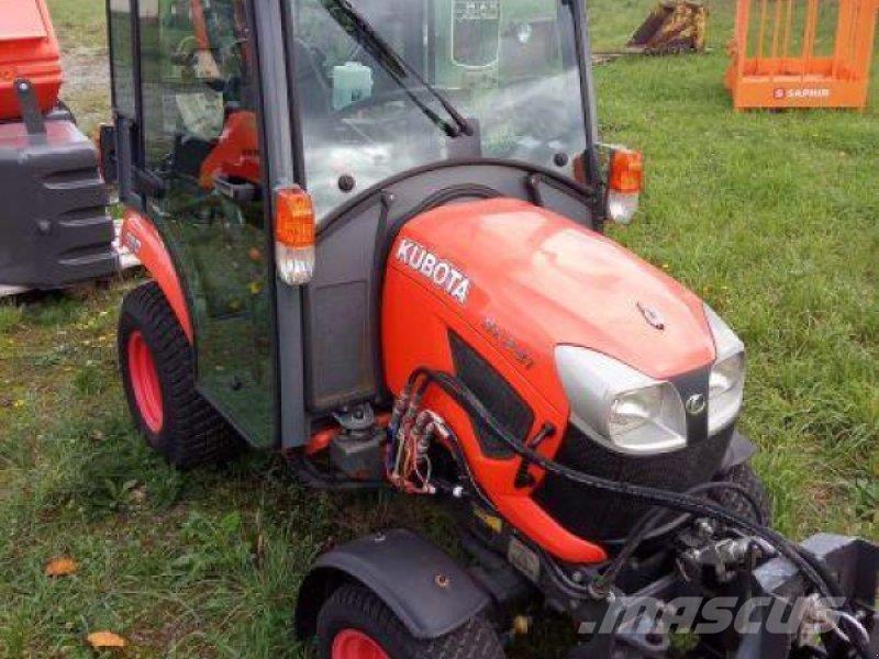 Kubota BX231 Taajamatraktorit