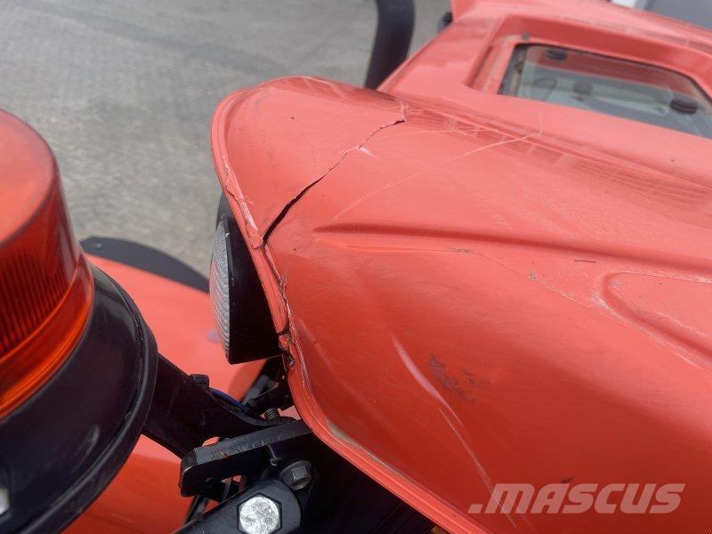 Kubota M 7153 Traktorit