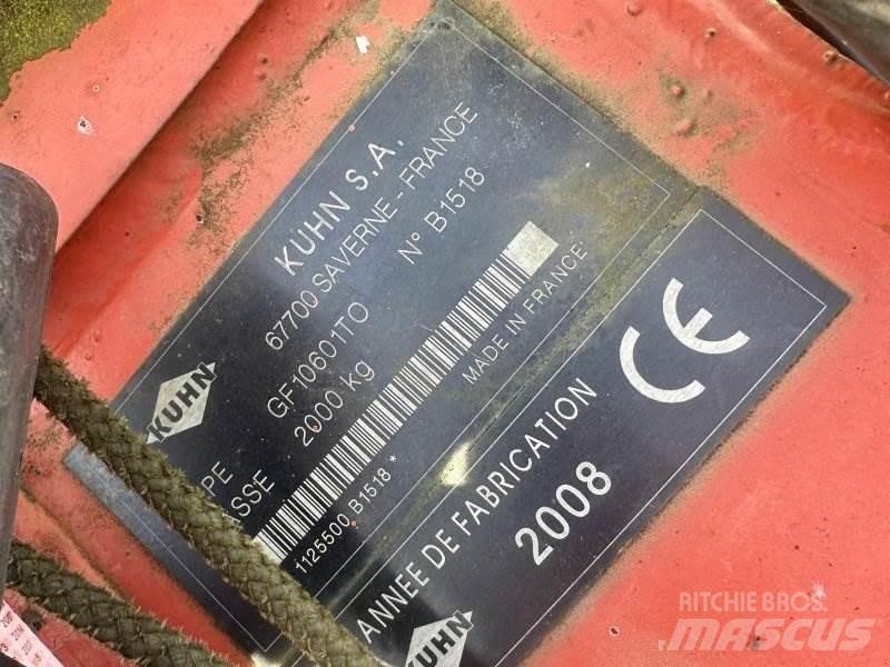 Kuhn GF 10601 Pöyhimet ja haravat